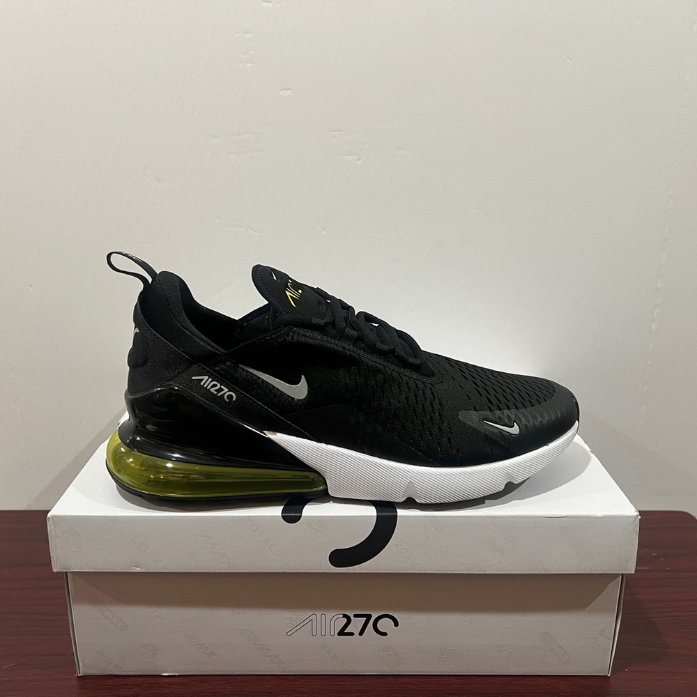 Nike, Air Max 270, FN8006 001, Black, White & Green